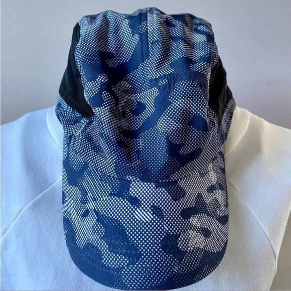 🌹Lululemon Blue Camo - Picture 2 of 8